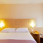 Ibis Paris Porte De ホテル 3*