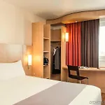 Ibis Paris Porte De Bagnolet
