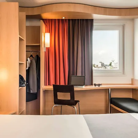 Ibis Paris Porte De Hotel