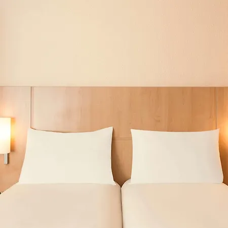 Ibis Paris Porte De