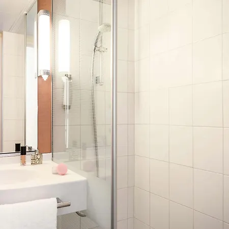 Ibis Paris Porte De Bagnolet