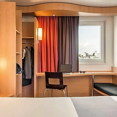 Ibis Paris Porte De Hotel Bagnolet
