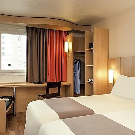 Ibis Paris Porte De