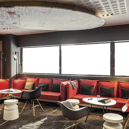 Ibis Paris Porte De 3* 바뇰레