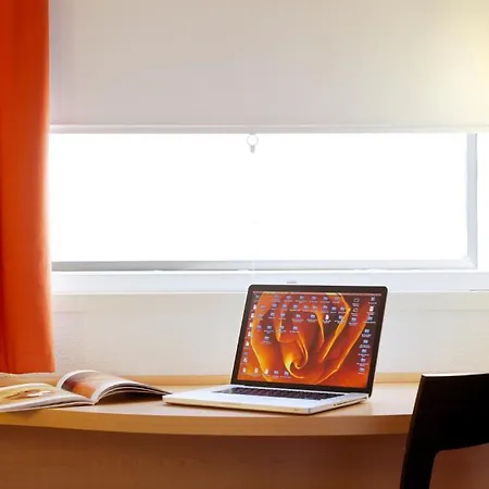 Hotel Ibis Paris Porte De