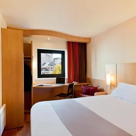 Ibis Paris Porte De Hotel