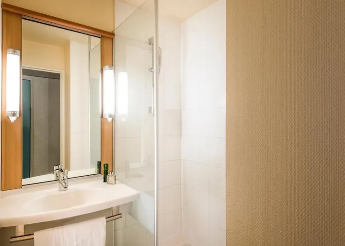 Hotel Ibis Paris Porte De Bagnolet