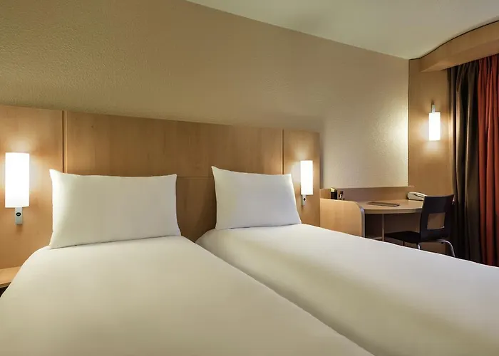 Ibis Paris Porte De Hotell Bagnolet